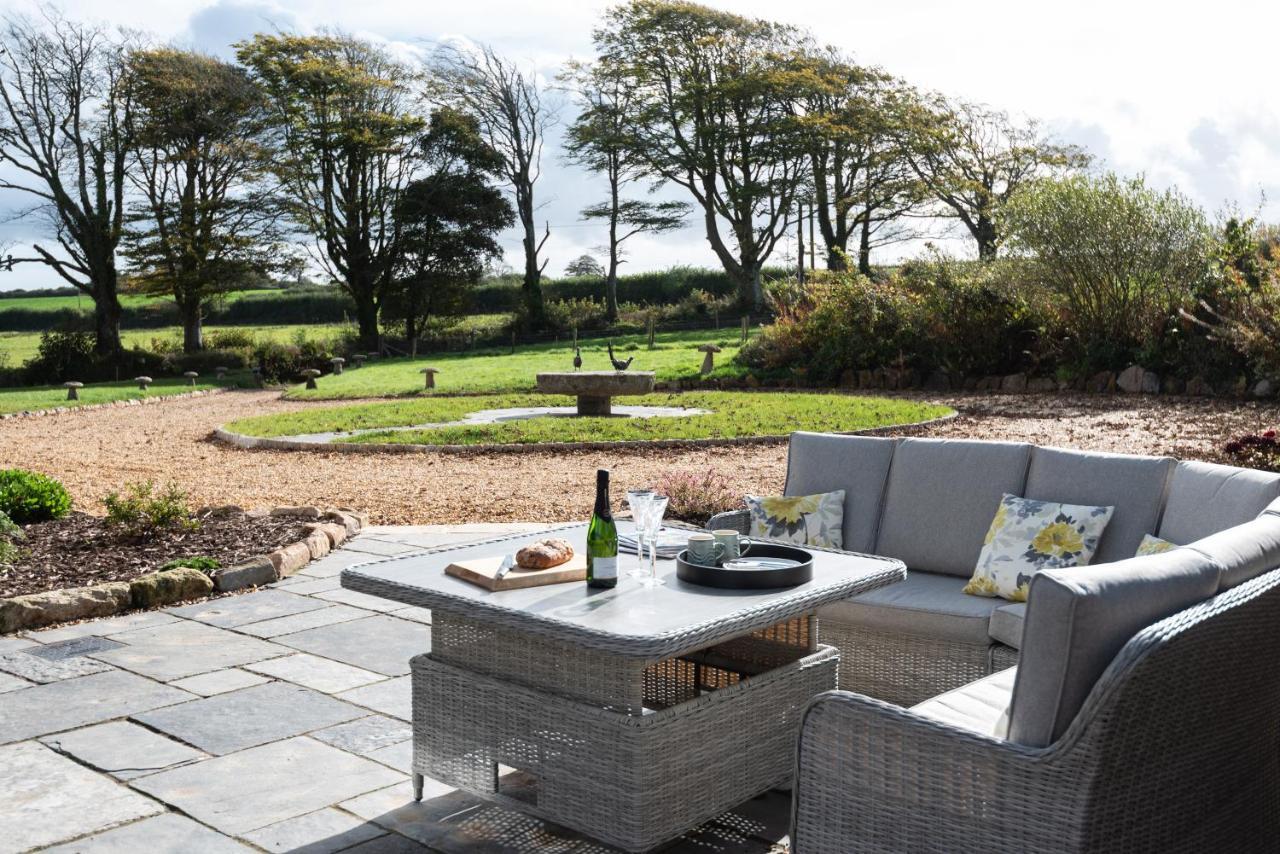 مبيت وإفطار بودمين Trevidgeowe Farmhouse المظهر الخارجي الصورة
